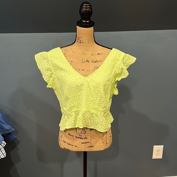 wild fable Tops - Wild Fable tank top/blouse/short sleeve size 1X women’s